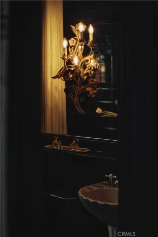 7148 Marshfield, Los Angeles, CA 90046