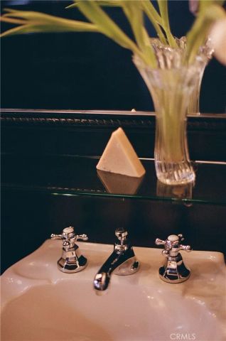 7148 Marshfield, Los Angeles, CA 90046