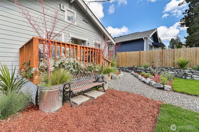 420 E 46th Street, Tacoma, WA 98404