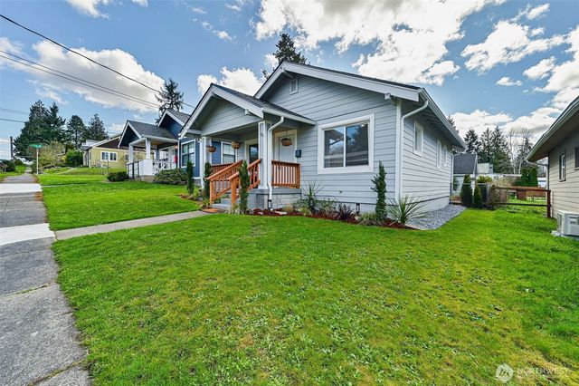 420 E 46th Street, Tacoma, WA 98404