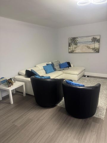 72 Westbury C 72, Deerfield Beach, FL 33442