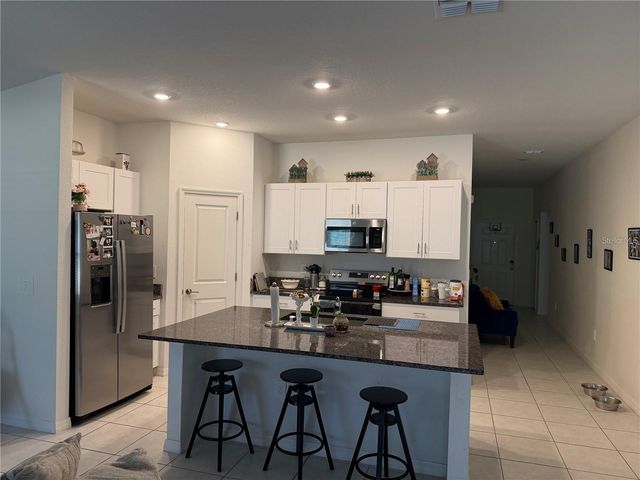 4234 BRIDLE BOOSTER WAY, Lakeland, FL 33801