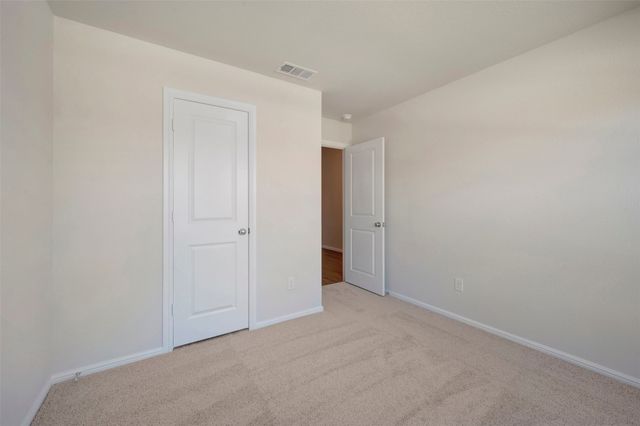 1020 Tarryhill Drive, Crowley, TX 76036