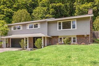171 Brookside Lane, Manlius, NY 13066