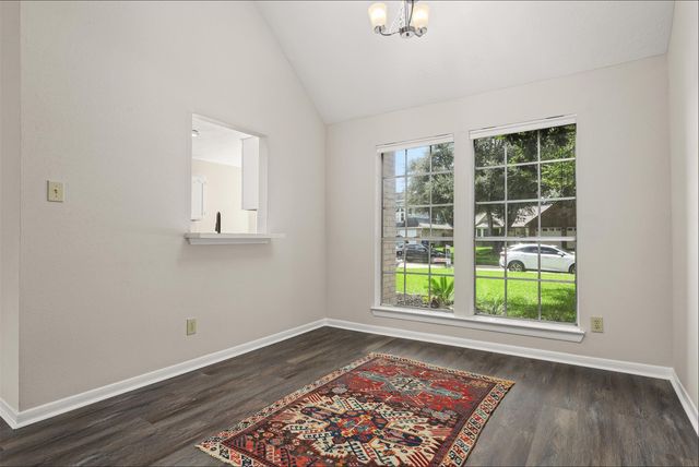 714 Regency Court, Friendswood, TX 77546