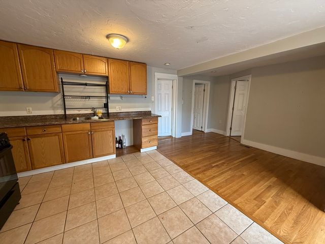 282 Water St 1, Quincy, MA 02169