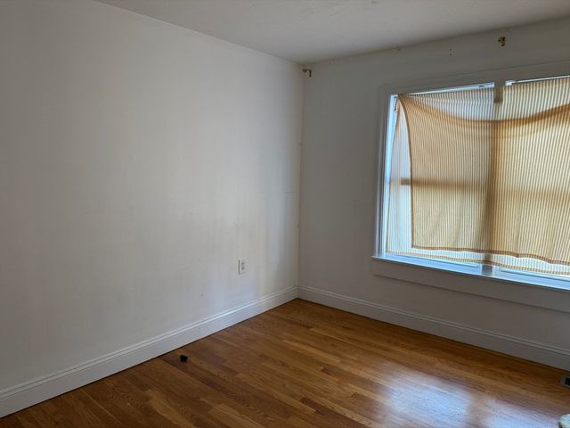 282 Water St 1, Quincy, MA 02169