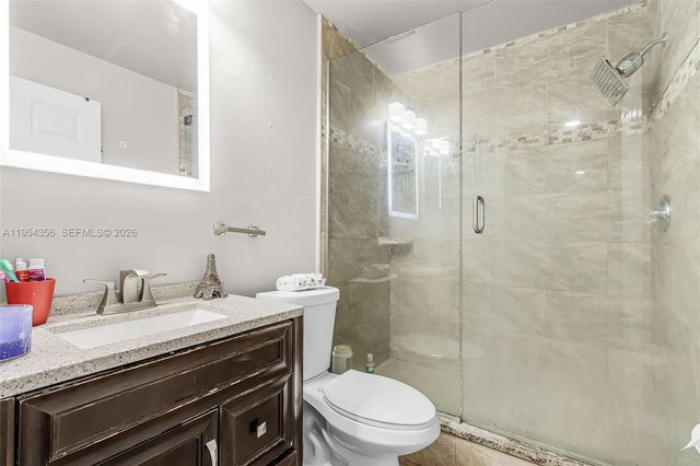 539 Summit Ave S, Lehigh Acres, FL 33974