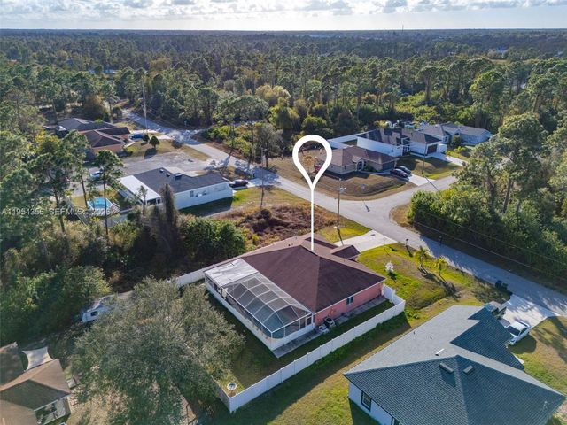 539 Summit Ave S, Lehigh Acres, FL 33974