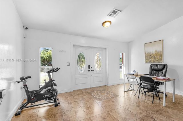 539 Summit Ave S, Lehigh Acres, FL 33974