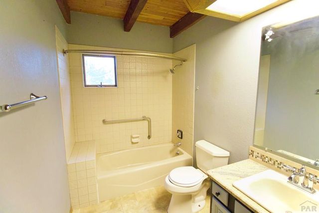 9500 County Rd 20.8, Trinidad, CO 81082