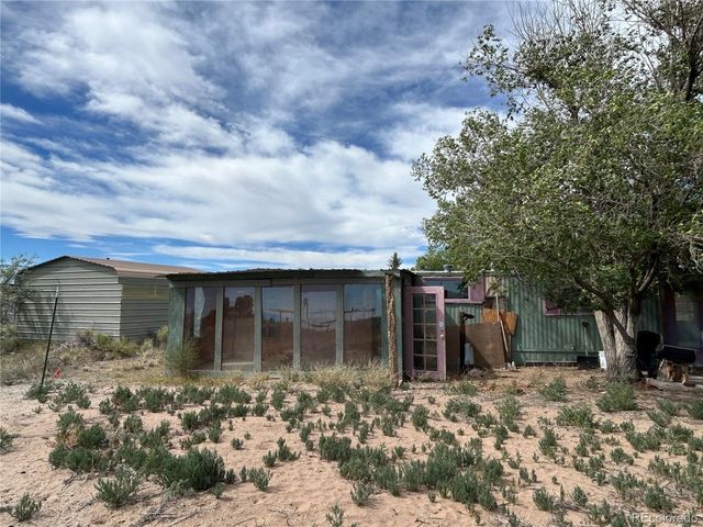 319 Palisade Ct, Crestone, CO 81131
