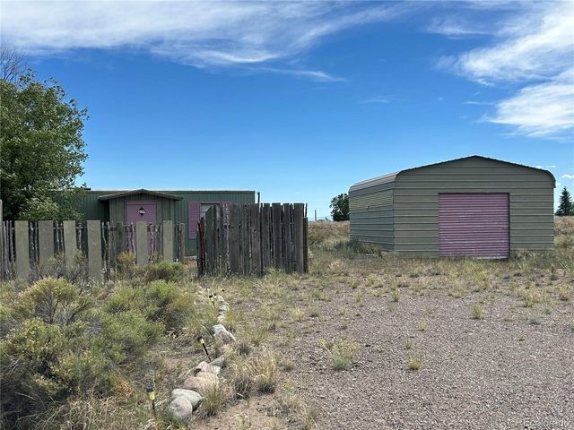 319 Palisade Ct, Crestone, CO 81131