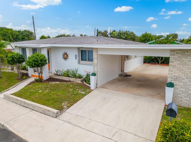1428 N M Street, Lake Worth, FL 33460