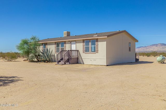 26321 Olanche Street, Mojave, CA 93501