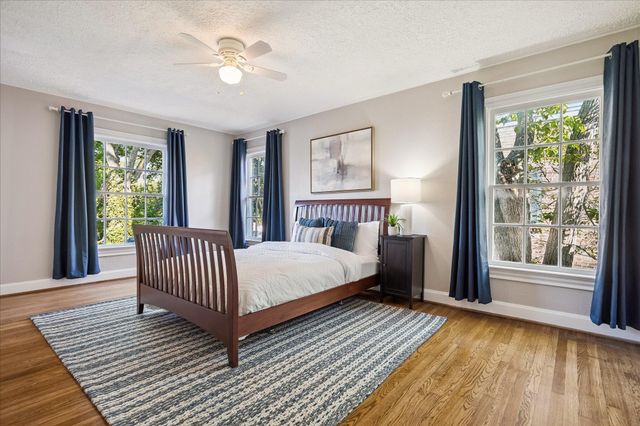 6411 Buffalo Speedway, West University Place, TX 77005