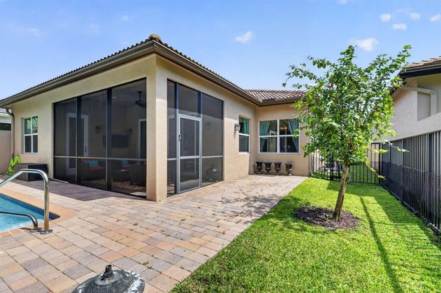 8299 Arabian Range Road, Boynton Beach, FL 33473