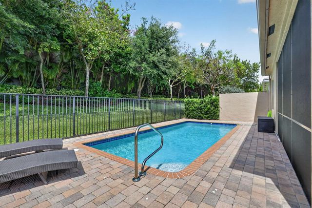 8299 Arabian Range Road, Boynton Beach, FL 33473