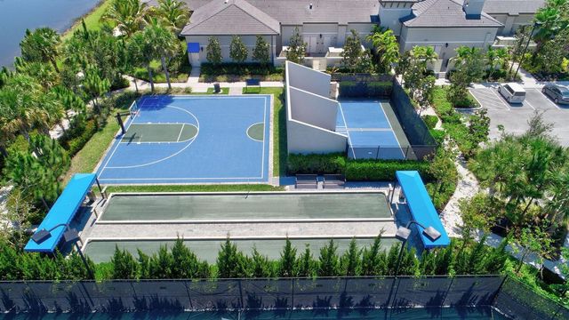 8299 Arabian Range Road, Boynton Beach, FL 33473