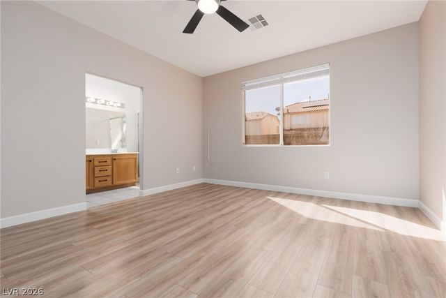 9425 Sparkling Waters Avenue, Las Vegas, NV 89129