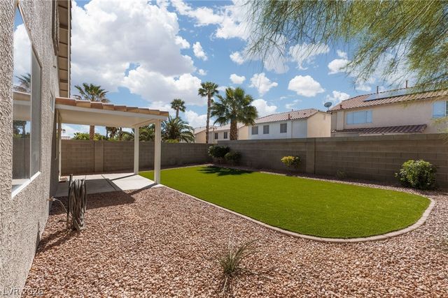 9425 Sparkling Waters Avenue, Las Vegas, NV 89129