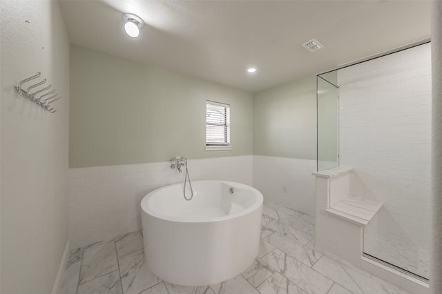 337 Travis Road, Decatur, TX 76234