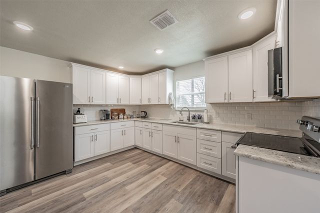 337 Travis Road, Decatur, TX 76234