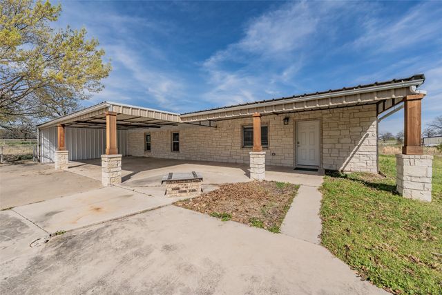 337 Travis Road, Decatur, TX 76234