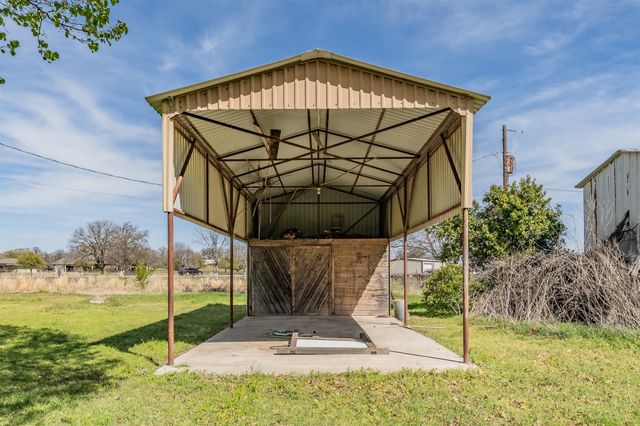 337 Travis Road, Decatur, TX 76234