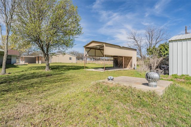 337 Travis Road, Decatur, TX 76234