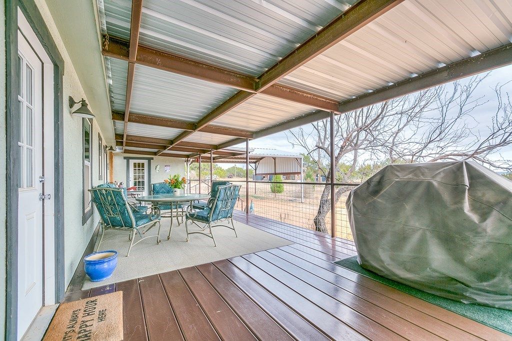 Image 9 of property listing at 10480 San Clemente Dr, Paint Rock, TX 76866