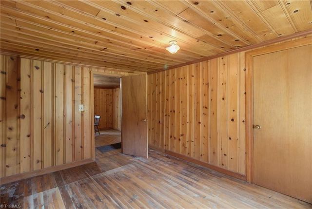 5650 Waller Road, Pfafftown, NC 27040