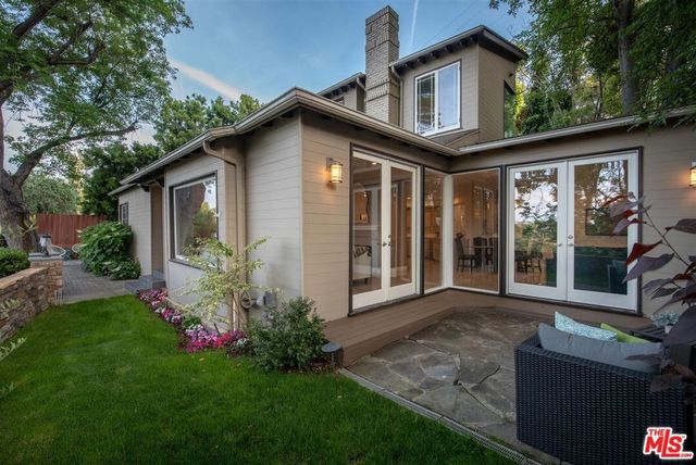 13480 Contour Drive, Sherman Oaks, CA 91423