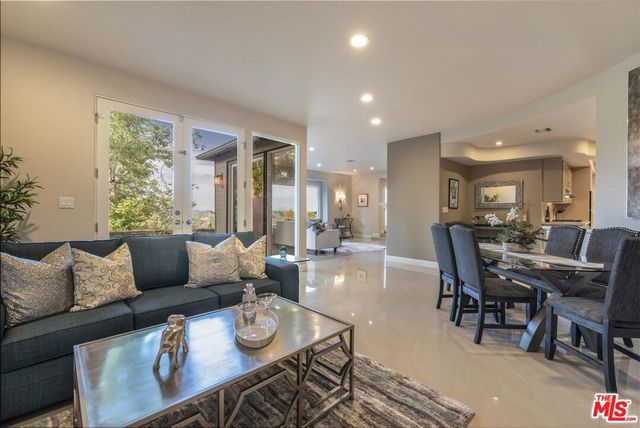 13480 Contour Drive, Sherman Oaks, CA 91423