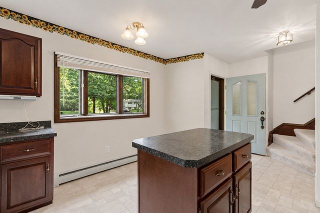 99 Baptist Common Rd, Templeton, MA 01468
