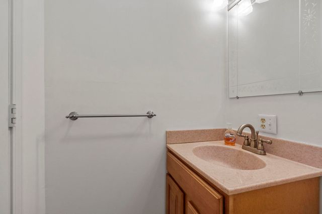 99 Baptist Common Rd, Templeton, MA 01468