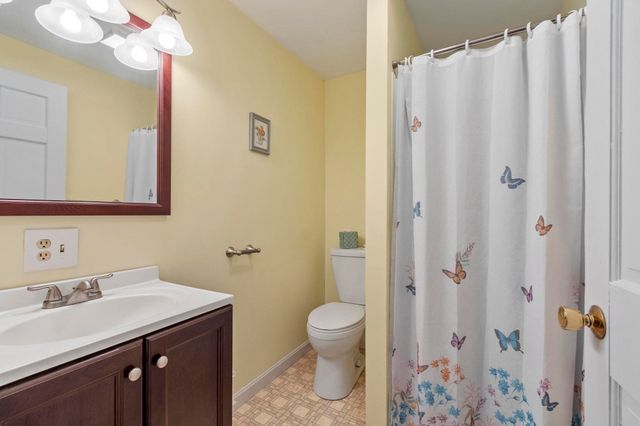 99 Baptist Common Rd, Templeton, MA 01468