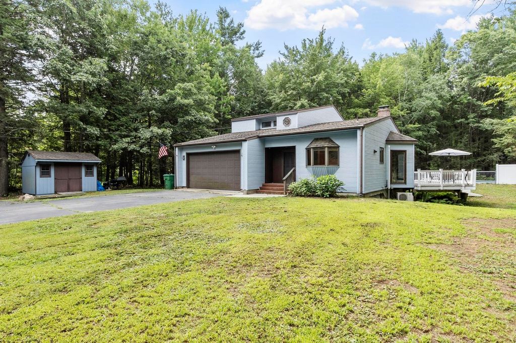 99 Baptist Common Rd, Templeton, MA 01468
