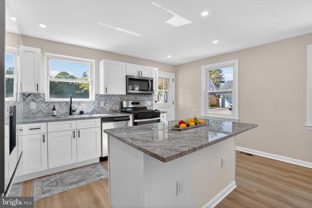 4134 TAYLOR AVE, Drexel Hill, PA 19026