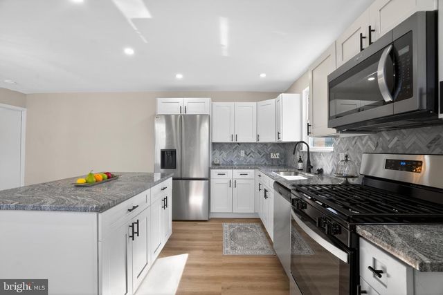 4134 TAYLOR AVE, Drexel Hill, PA 19026
