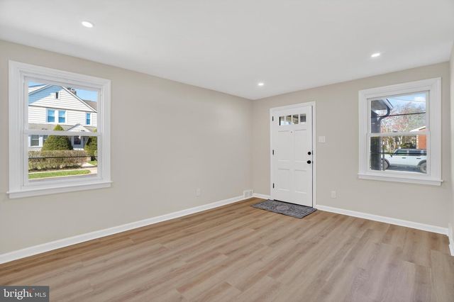 4134 TAYLOR AVE, Drexel Hill, PA 19026
