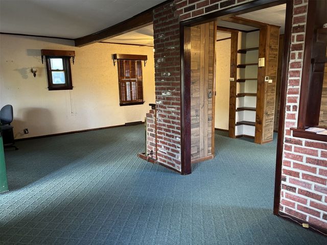 2828 CARTER Avenue, Erie, PA 16506