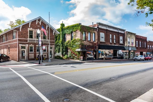 18640 Norwell Street, Lowell, IN 46356