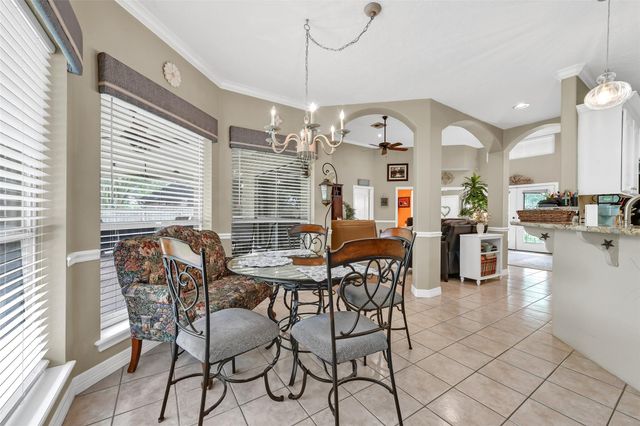 2810 Swallow Lane, Texas City, TX 77590