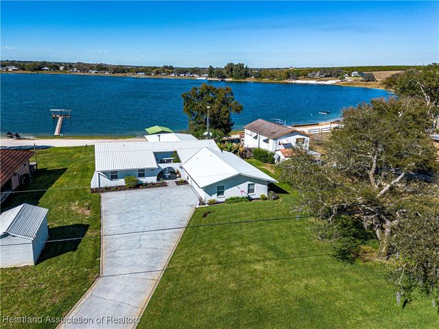 1369 NE Viola Road, Avon Park, FL 33825