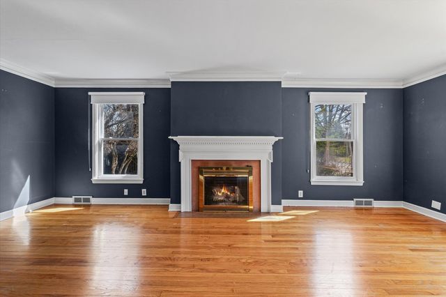 302 W Florida Avenue, Urbana, IL 61801