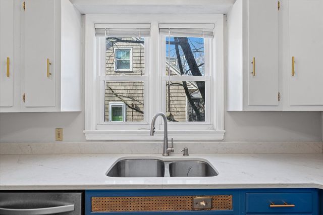 302 W Florida Avenue, Urbana, IL 61801