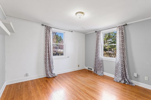 302 W Florida Avenue, Urbana, IL 61801