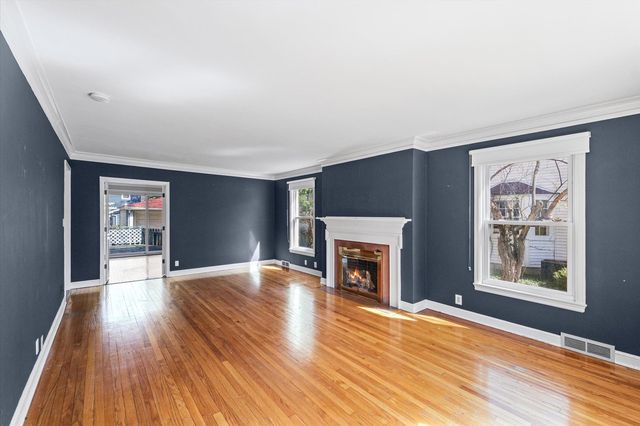 302 W Florida Avenue, Urbana, IL 61801