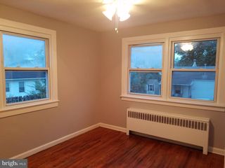 5 E MAIN ST #D, Wrightstown, NJ 08562
